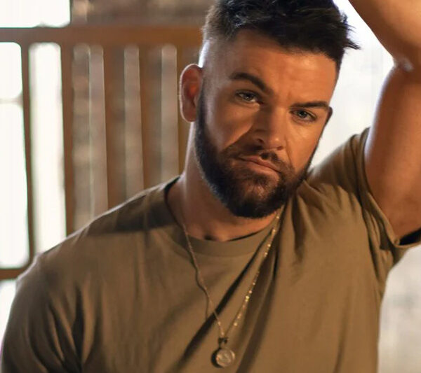 Dylan Scott